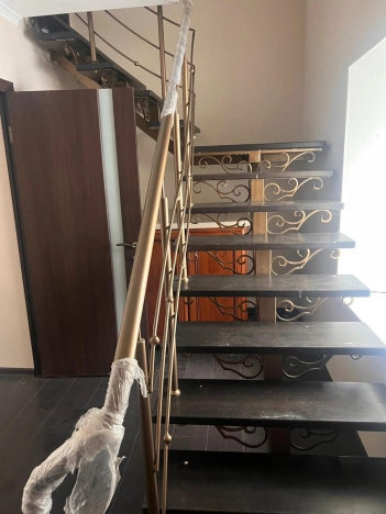 Купить земельный участок в Таганроге. Вариант № 24758, 10, площадь -  квм, цена 25000000 рублей