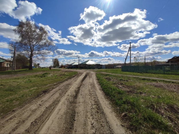 Купить дом на улице Набережная в Тюменской области. Вариант № 41043, 5, площадь -  квм, цена 5190000 рублей