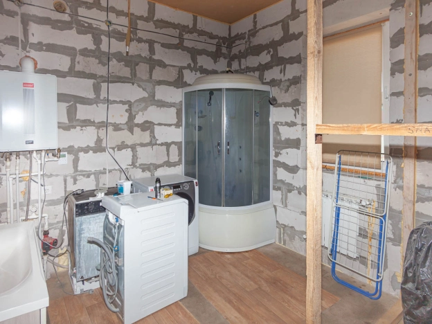 Купить дом на улице 4-й Гранатовый переулок в Новосибирске. Вариант № 27354, 19, площадь -  квм, цена 9980000 рублей