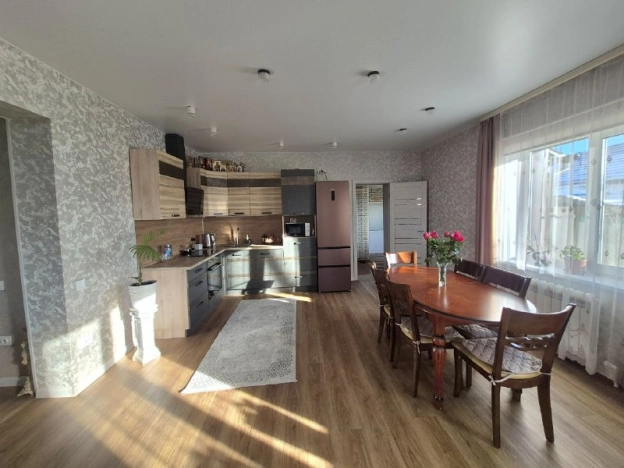 Купить дом в Иркутской области. Вариант № 9139676, 12, площадь -  квм, цена 21250000 рублей