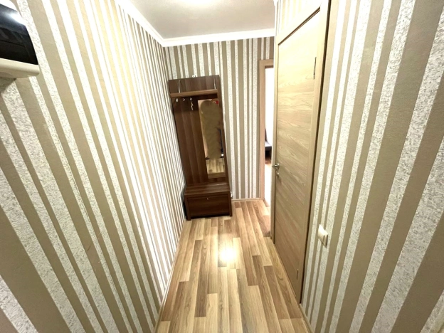 . Вариант № 7920792, 13, площадь - 30.1 квм, цена 4900000 рублей