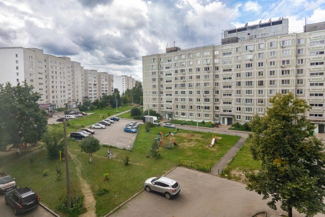 Купить трехкомнатную квартиру в Микрорайоне Лимончики, Ковров в Коврове. Вариант № 2900798, 33, площадь -  квм, цена 11000000 рублей