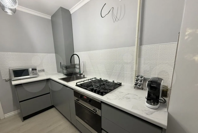 Купить трехкомнатную квартиру на улице 6-я Линия в Ростовской области. Вариант № 6147976, 2, площадь -  квм, цена 6000000 рублей