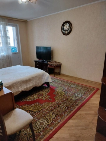 Купить квартиру в Москве. Вариант № 7664853, 12, площадь - квм, цена 27195000 рублей