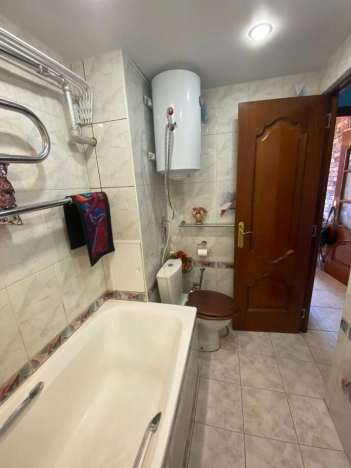 Купить квартиру в Москве. Вариант № 8166033, 13, площадь -  квм, цена 23500000 рублей