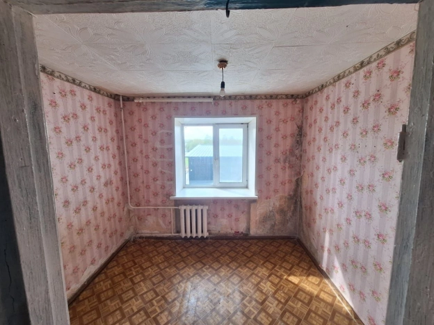 Купить комнату в Тобольске. Вариант № 9705044, 0, площадь -  квм, цена 700000 рублей