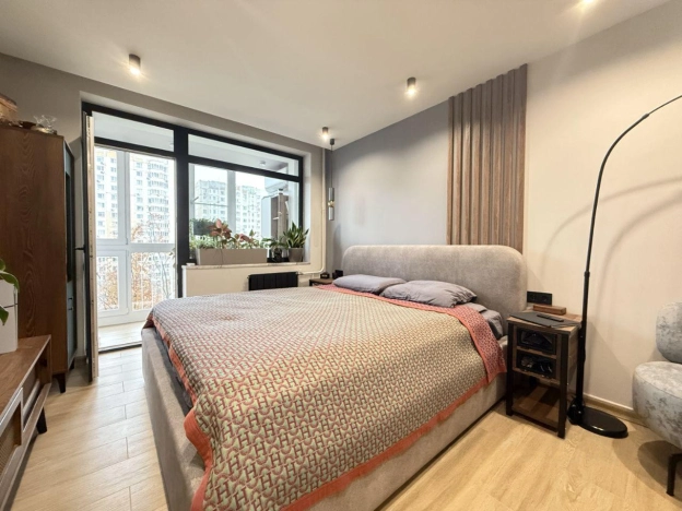 Купить квартиру в Москве. Вариант № 8807636, 3, площадь -  квм, цена 19500000 рублей