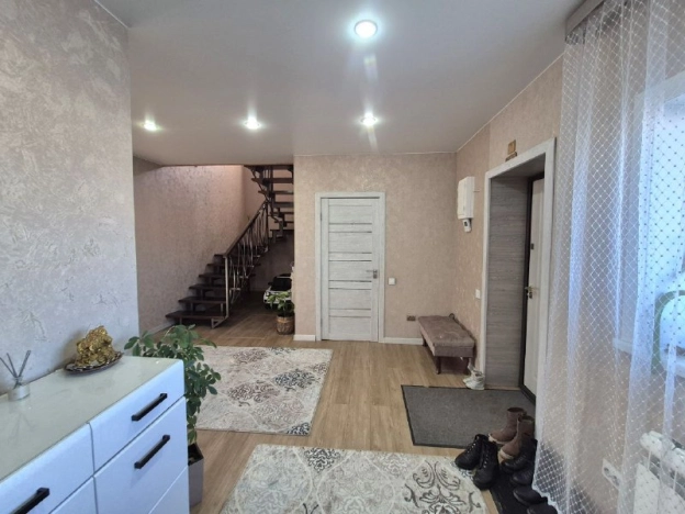 Купить дом в Иркутской области. Вариант № 9139676, 5, площадь -  квм, цена 21250000 рублей