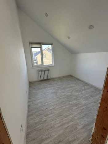 Купить дом в Санкт-Петербурге. Вариант № 1918745, 42, площадь -  квм, цена 10599000 рублей