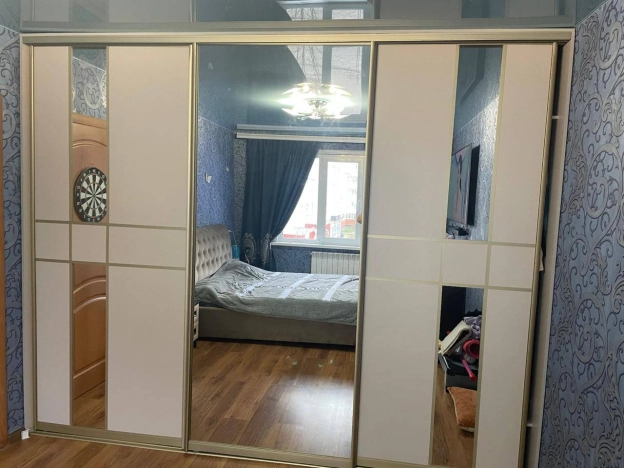 Купить трехкомнатную квартиру в Микрорайоне Памятник Победы, Ленинский район в Пензе. Вариант № 2494611, 3, площадь -  квм, цена 5290000 рублей