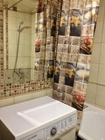 Купить квартиру у метро Площадь Маркса в Новосибирске. Вариант № 58967, 12, площадь -  квм, цена 5350000 рублей