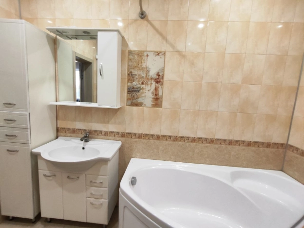 Купить дом в Курской области. Вариант № 35839, 4, площадь -  квм, цена 14800000 рублей