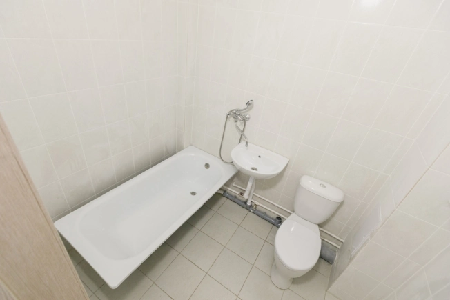 Купить однокомнатную квартиру на улице Петухова в Новосибирске. Вариант № 4883536, 0, площадь -  квм, цена 3700000 рублей