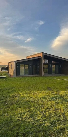 Купить дом в Санкт-Петербурге. Вариант № 3176642, 35, площадь -  квм, цена 13500000 рублей