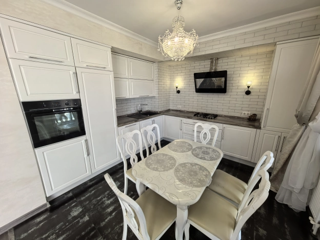 Снять квартиру в Калининграде. Вариант № 9489382, 3, площадь -  квм, цена 59000 рублей