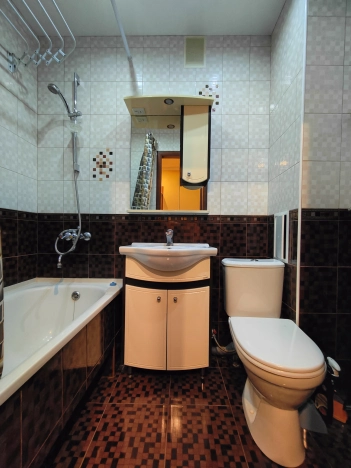 Снять квартиру в Пензенской области. Вариант № 8057535, 7, площадь -  квм, цена 17000 рублей