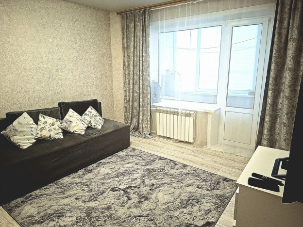 Снять квартиру в районе Калининский в Новосибирске. Вариант № 9499244, 0, площадь -  квм, цена 32000 рублей