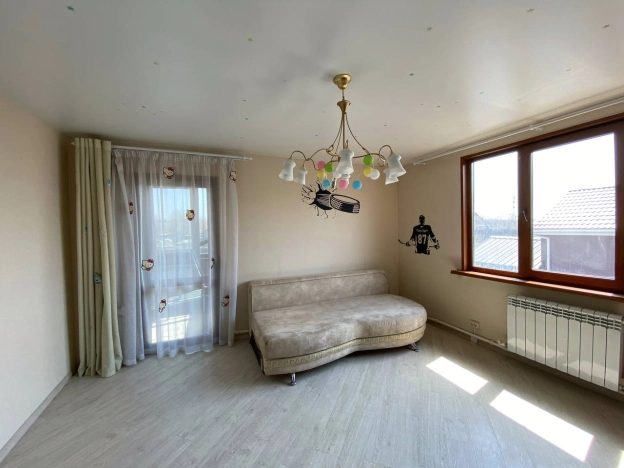 Купить дом на улице Садовая в Приморском крае. Вариант № 11065, 27, площадь -  квм, цена 15500000 рублей