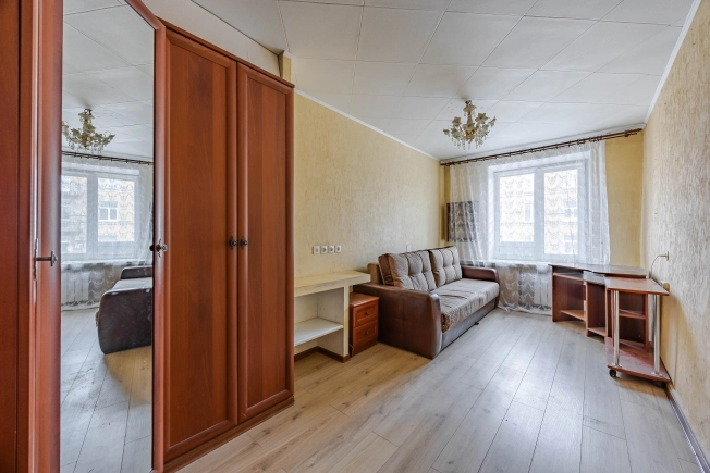 Купить трехкомнатную квартиру в Санкт-Петербурге. Вариант № 9571264, 7, площадь -  квм, цена 16200000 рублей