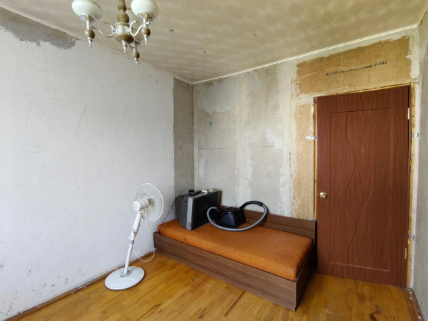 Купить трехкомнатную квартиру в Калуге. Вариант № 8698, 15, площадь -  квм, цена 4997000 рублей