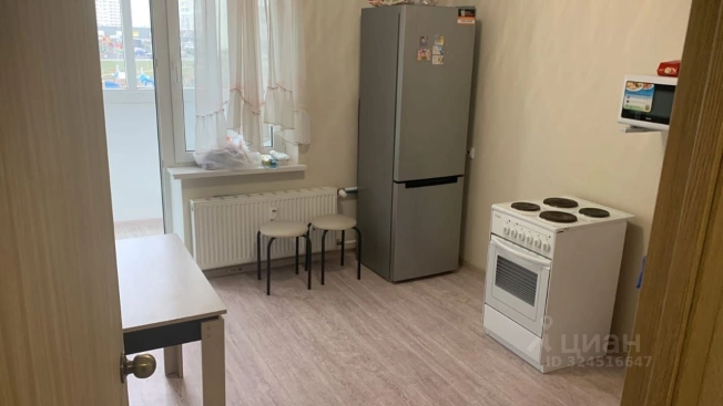 Купить однокомнатную квартиру в Ростовской области. Вариант № 10419155, 1, площадь -  квм, цена 4300000 рублей