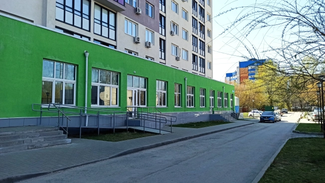 Снять коммерческую недвижимость свободного назначения на улице Промышленная в Рязани. Вариант № 16732, 1, площадь -  квм, цена 360000 рублей