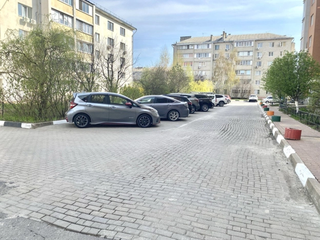 Купить трехкомнатную квартиру на улице Губкина в Белгороде. Вариант № 36822, 38, площадь -  квм, цена 10300000 рублей