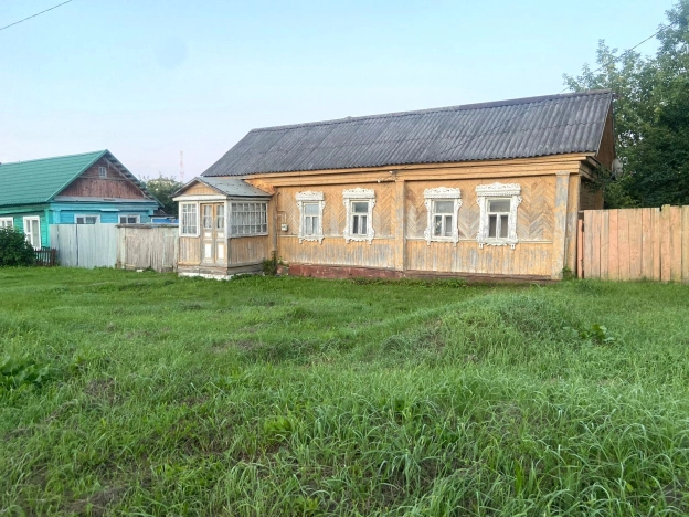 Купить дом в Калуге. Вариант № 2453405, 14, площадь -  квм, цена 2290000 рублей