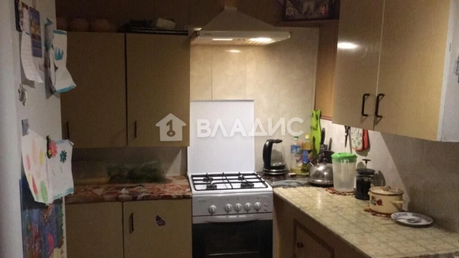 Купить квартиру на вторичке в районе Октябрьский в Владимире. Вариант № 4538, 8, площадь -  квм, цена 2800000 рублей