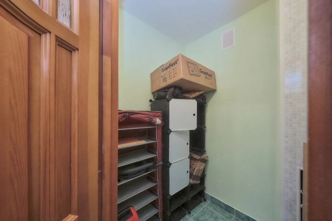 Купить однокомнатную квартиру в районе Железнодорожный в Рязани. Вариант № 8186173, 11, площадь -  квм, цена 6590000 рублей