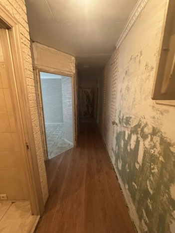 Купить трехкомнатную квартиру в Новосибирске. Вариант № 7269416, 5, площадь -  квм, цена 6090000 рублей