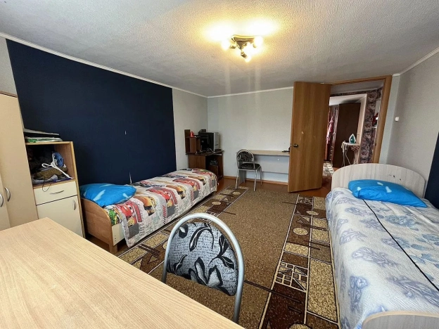 Купить дом на улице Школьная в Тюменской области. Вариант № 2102717, 8, площадь -  квм, цена 4550000 рублей