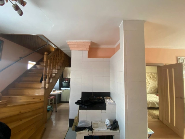 Купить дом в Республике Бурятия. Вариант № 10988844, 4, площадь - квм, цена 8500000 рублей