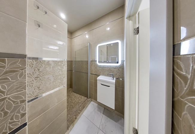 Купить квартиру в Москве. Вариант № 10431526, 23, площадь -  квм, цена 24999000 рублей