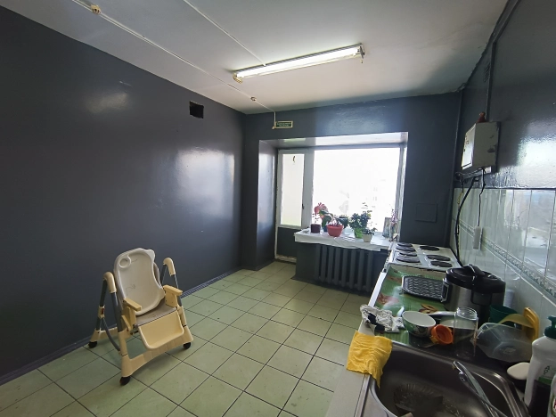 Купить комнату в Тобольске. Вариант № 10066191, 3, площадь -  квм, цена 1100000 рублей