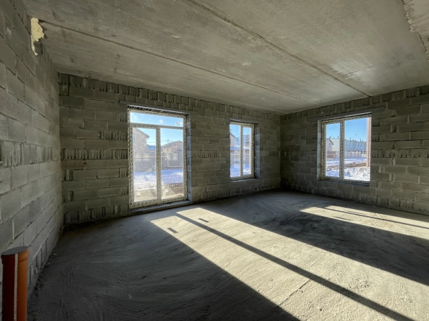 . Вариант № 19654, 12, площадь - 176 квм, цена 11704000 рублей