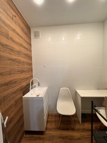 Купить однокомнатную квартиру в Старом Осколе. Вариант № 9101624, 15, площадь -  квм, цена 8500000 рублей