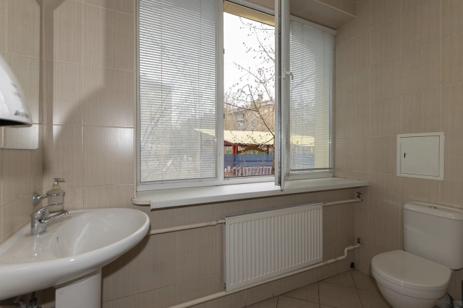 Снять офисы у метро Алексеевская в Москве. Вариант № 60851, 24, площадь -  квм, цена 377150 рублей