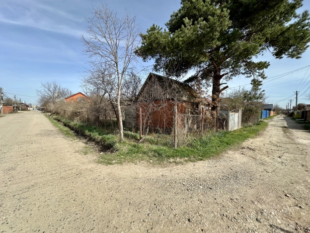 Купить земельный участок в Краснодаре. Вариант № 31331, 10, площадь - квм, цена 3900000.0000 рублей