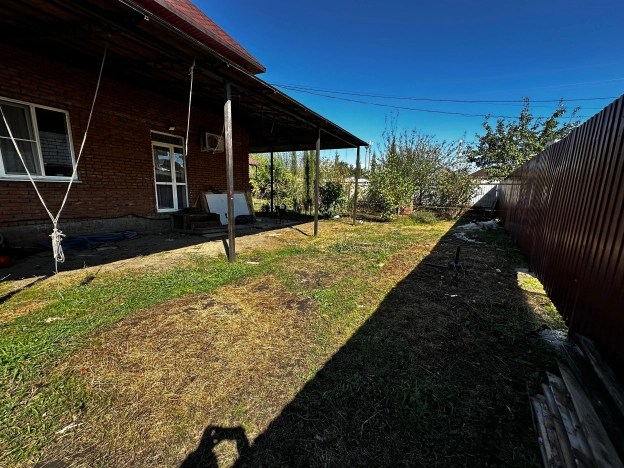 Купить дом в Краснодаре. Вариант № 4885586, 35, площадь -  квм, цена 13500000 рублей