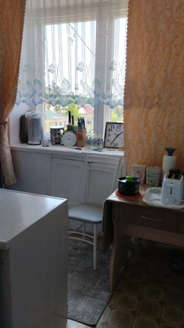 Купить трехкомнатную квартиру в Приморском крае. Вариант № 45915, 11, площадь -  квм, цена 1950000 рублей