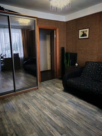 Купить квартиру на улице Невский проспект в Санкт-Петербурге. Вариант № 10926731, 4, площадь - квм, цена 9800000 рублей