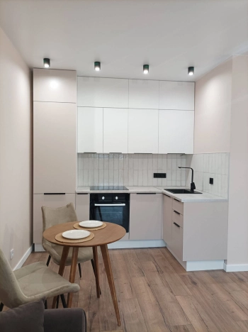 Купить однокомнатную квартиру на улице Владимира Петровского в Волгограде. Вариант № 28676, 19, площадь -  квм, цена 4200000 рублей