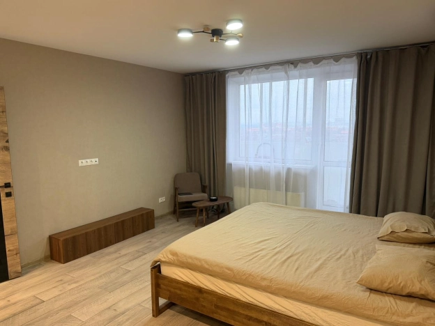 Купить квартиру в Москве. Вариант № 10003054, 10, площадь -  квм, цена 11800000 рублей