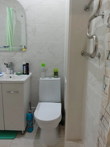 Купить квартиру в Бийске. Вариант № 10759649, 13, площадь - квм, цена 3590000 рублей