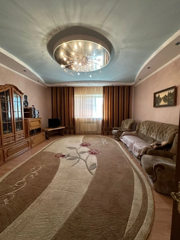 Купить дом в Орске. Вариант № 732790, 1, площадь -  квм, цена 13500000.0000 рублей
