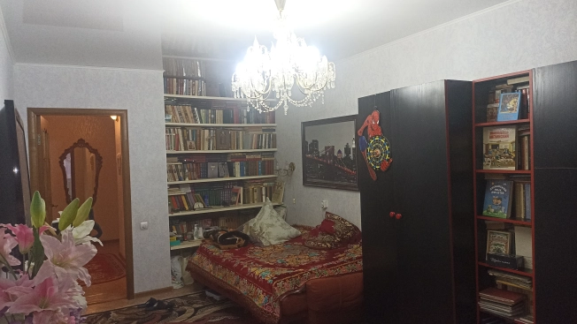 Купить четырехкомнатную квартиру в Волгограде. Вариант № 9708574, 18, площадь -  квм, цена 13000000 рублей