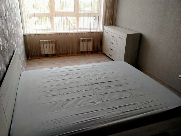 Снять однокомнатную квартиру у метро Заельцовская в Новосибирске. Вариант № 8353125, 6, площадь -  квм, цена 38000 рублей