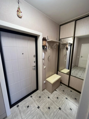 Купить квартиру в Бердске. Вариант № 7686900, 16, площадь -  квм, цена 5800000 рублей