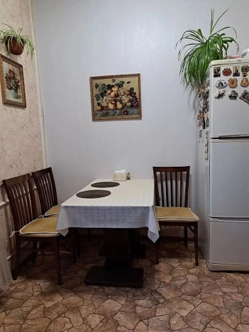 . Вариант № 1303439, 14, площадь - 56 квм, цена 8000000 рублей